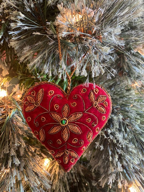 HOLIDAY GIFTS