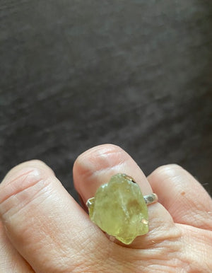 Open image in slideshow, Rough Crystal Rings
